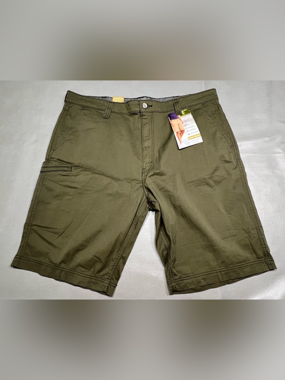 Signature by Levi Strauss & Co. Gold Label Flex Modern Utility Shorts Size 40